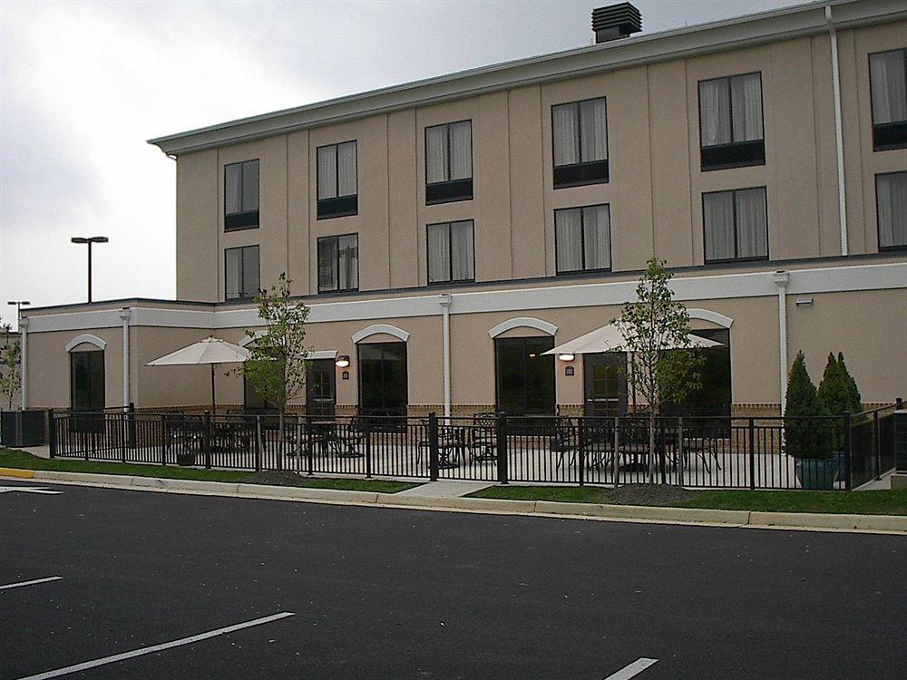 Holiday Inn Express And Suites Winchester By Ihg Exterior photo