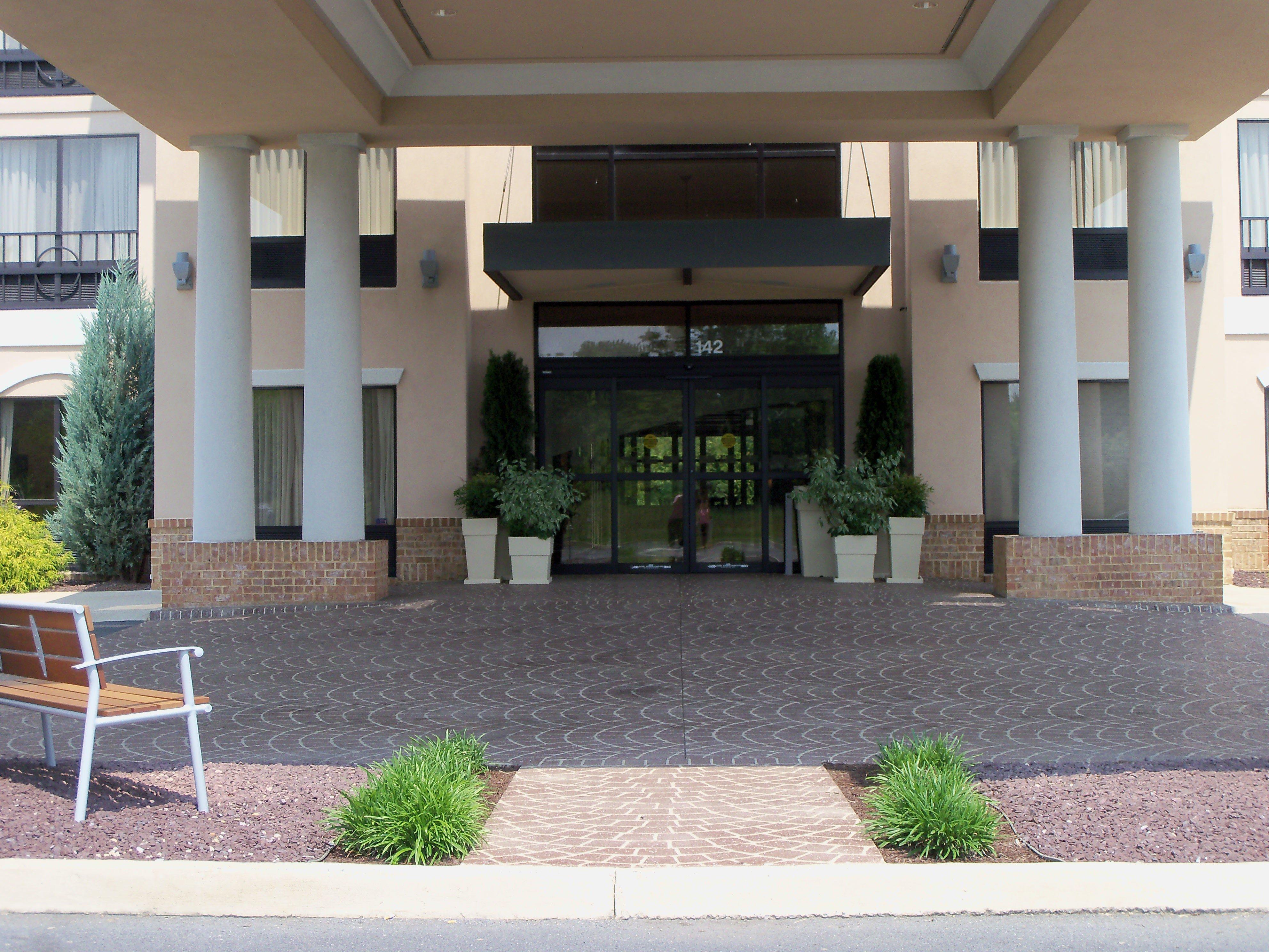 Holiday Inn Express And Suites Winchester By Ihg Exterior photo
